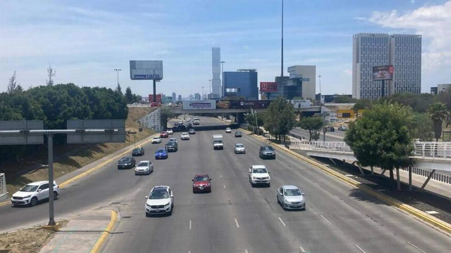 El Gobierno de Puebla inició con el reordenamiento de esta vialidad con la intención de agilizar el flujo vial en la zona